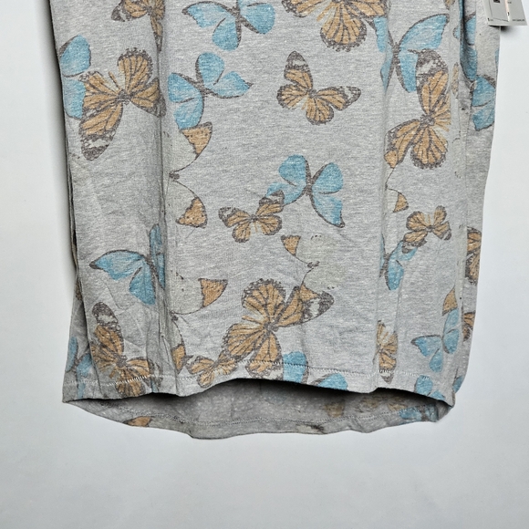 Lularoe Irma relaxed fit irma butterfly tee nwt xxs - Picture 2 of 7